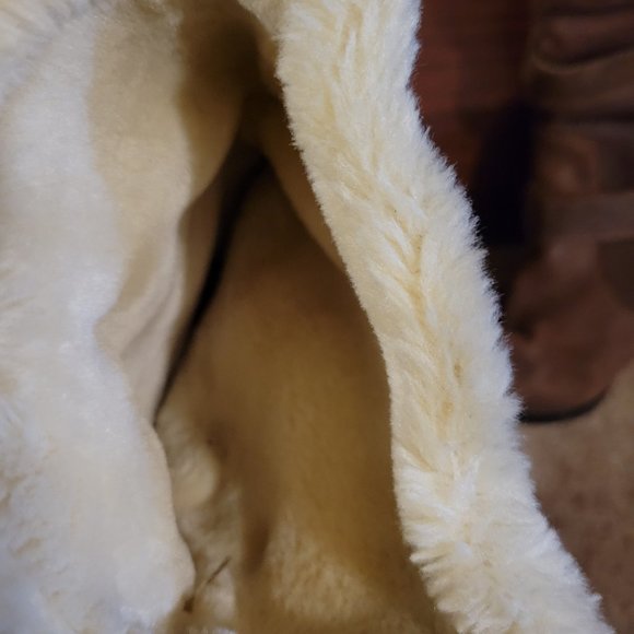 Gianni Bini Leather Faux Fur Lined tall boots, Sherpa Lined 13 Inch. - Picture 5 of 11